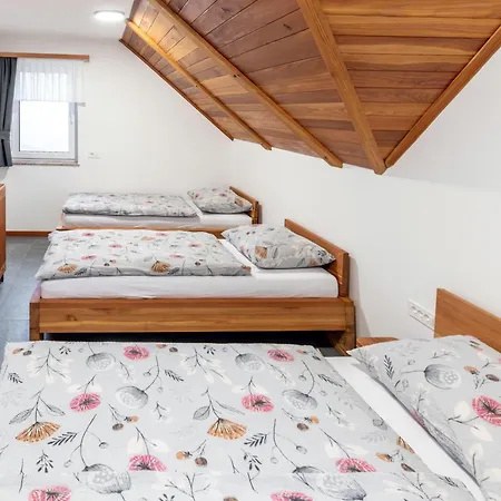 Apartman Apartmaji Peternelj Zelezniki